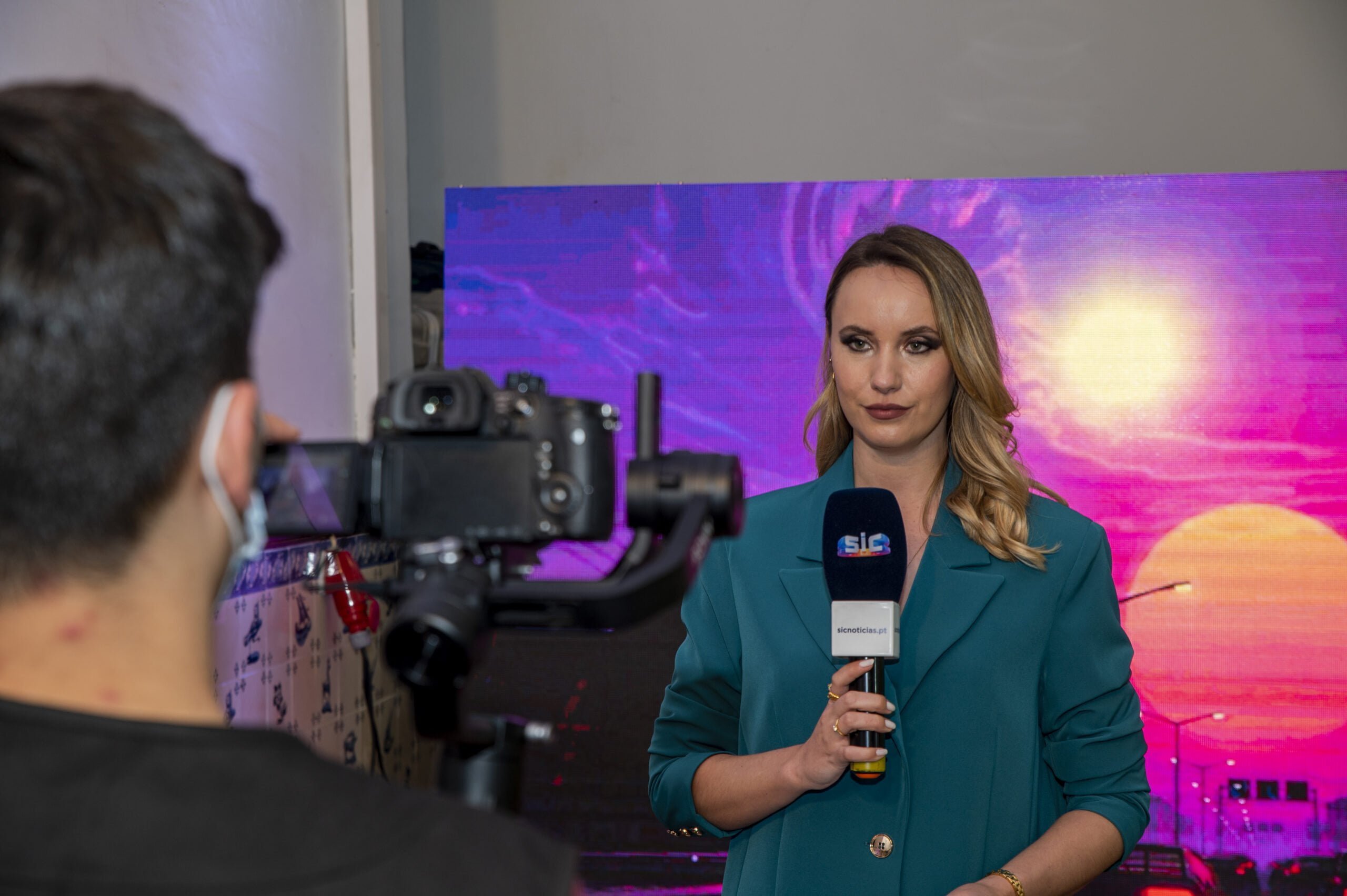Fotogaleria. Os novos estúdios de televisão de Tomar Tomar Tv apresentacao 0070 scaled