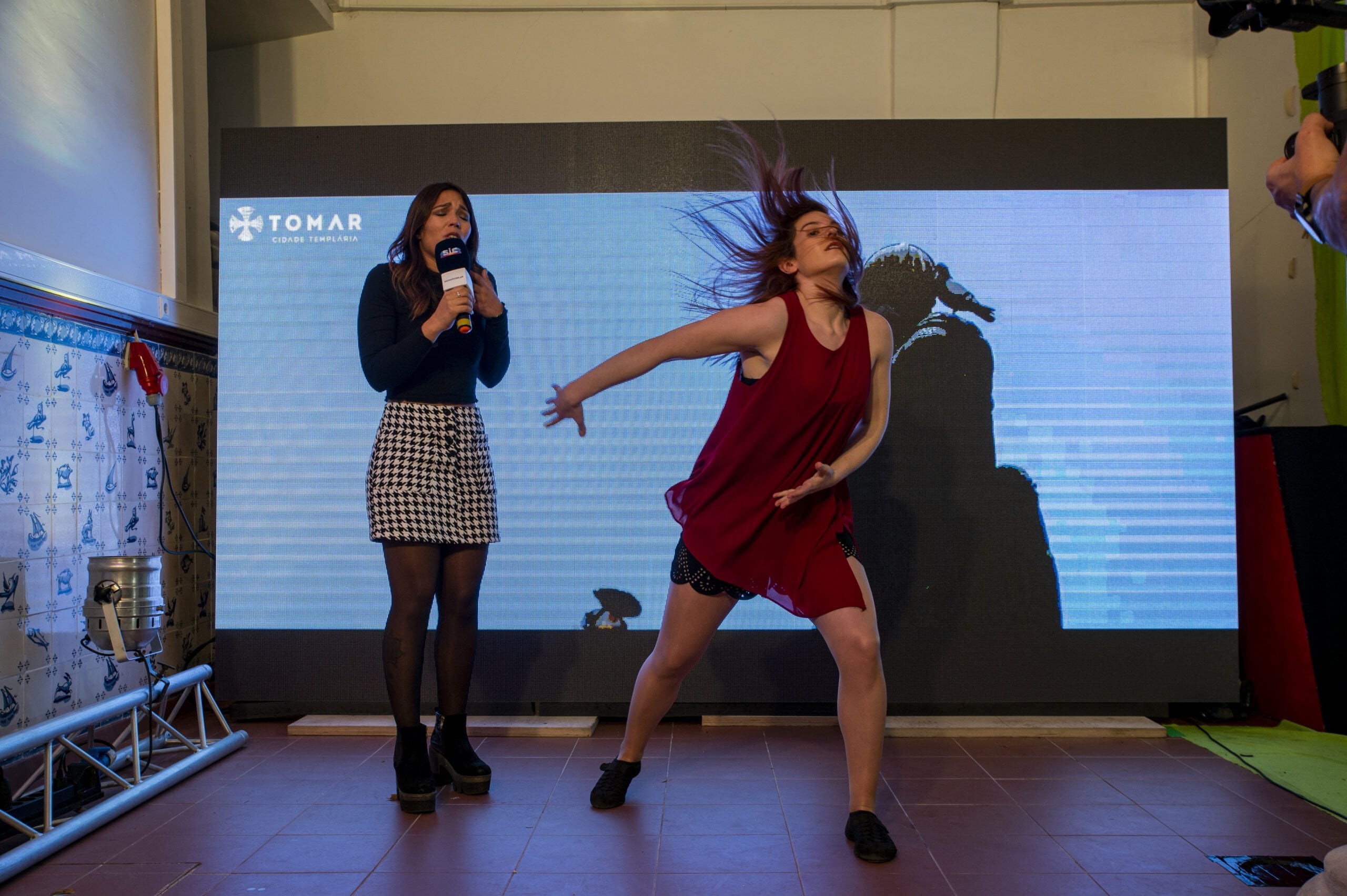Fotogaleria. Os novos estúdios de televisão de Tomar Tomar Tv apresentacao 0082 scaled